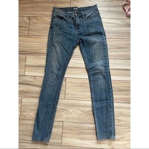 URBAN OUTFITTERS BDG High Rise Cigarette Jean